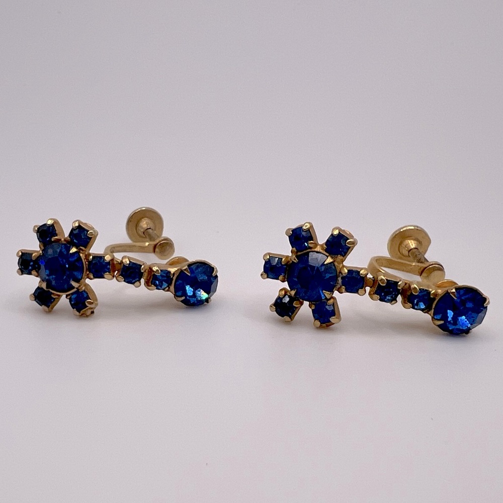 Vintage Gold Tone Blue Sapphire Simulant Screw Earrings